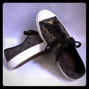 Coach Signature Empire Low Top Logo Sneakers